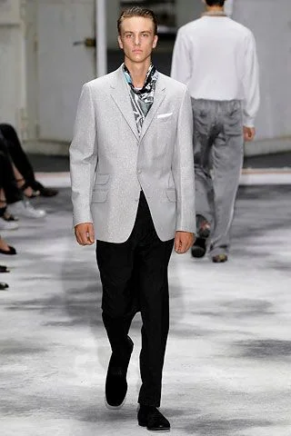Look 24